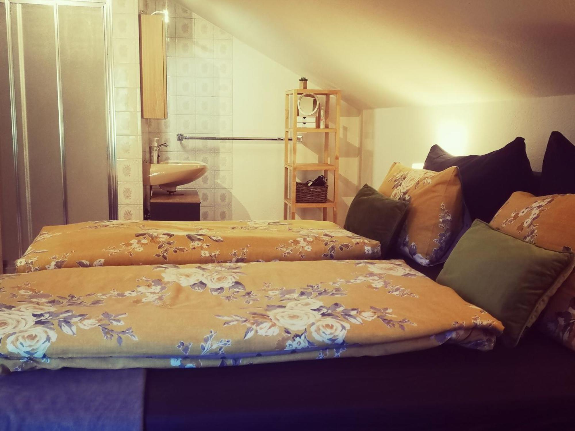 Rosy'S House B&B Bad Goisern Room photo